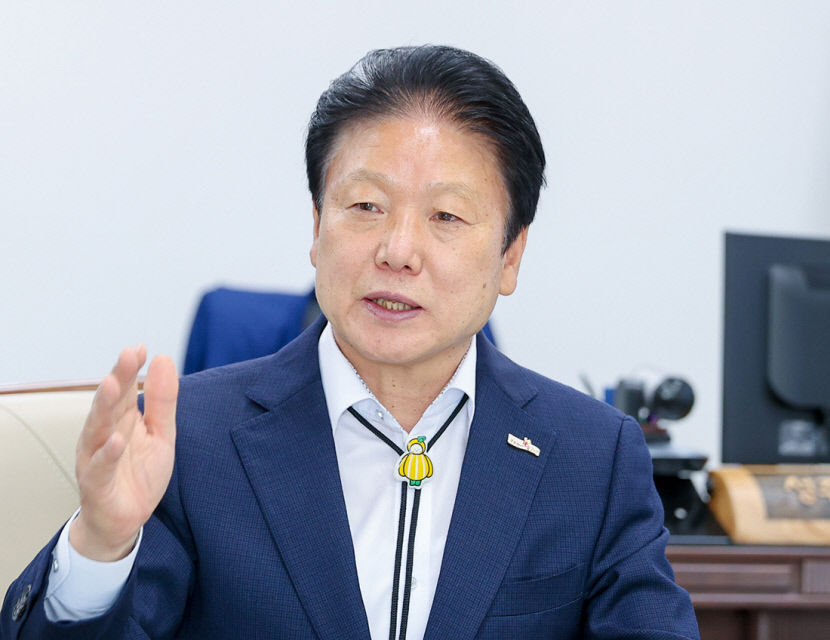 이병환 성주군수의 구상 성실한 외국인력 친인척도 일자리 재입국 확대 유도