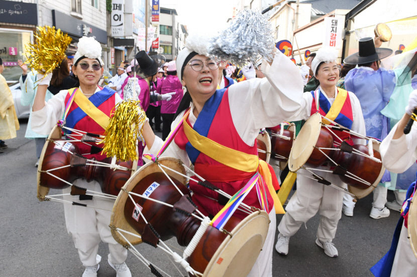 5일간의 테마파크형 축제 성황…안동의 멋과 신명 널리 알렸다
