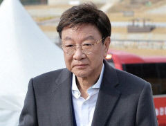 조국 딸 표창장 위조 최성해 동양대 총장, 총장직 다시 시작…임기 4년