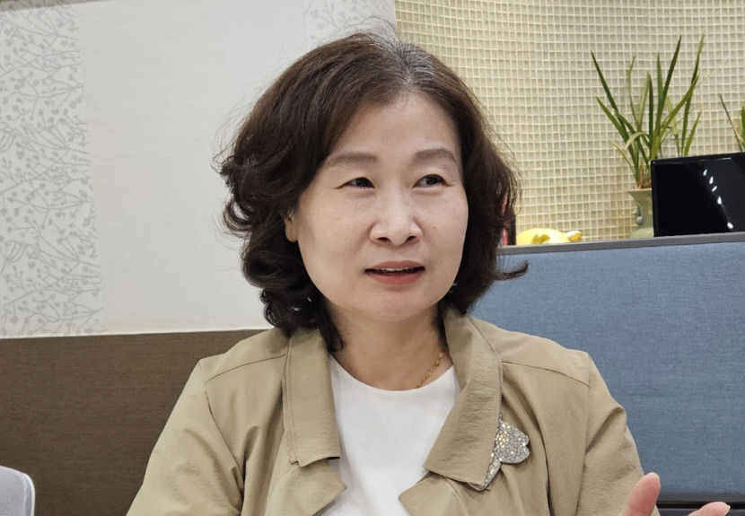 경단녀 문제 풀려면 유연한 일자리-돌봄 서비스 확충 절실