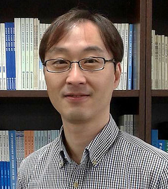 [제12회 경북 해양수산 활성화 심포지엄 〈하〉] 동해어업 환경의 변화…자원고갈 대비해야