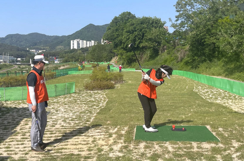 경주 외동읍에 남경주 파크골프장 개장…9천735㎡에 9홀 규모