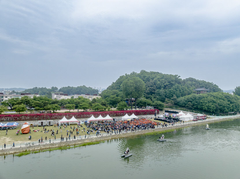 천상의 화원에서 休 하세요 영주 소백산철쭉제 25일 개막