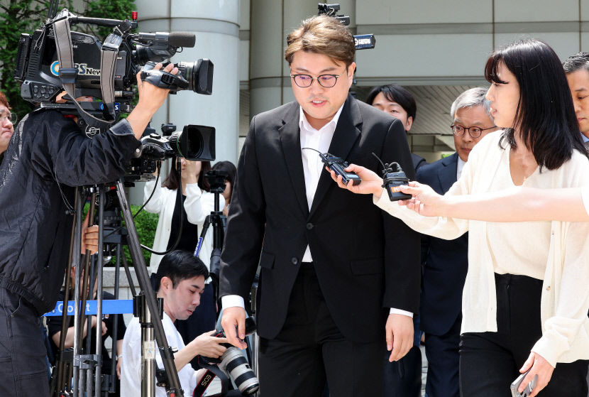 음주 뺑소니 김호중, 법원 영장실질 심사 출석…진심으로 죄송합니다