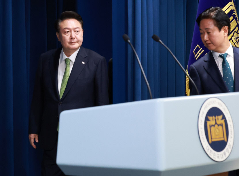 [전문] 尹 첫 국정브리핑 포항 영일만 앞바다에 막대한 석유·가스 매장 가능성