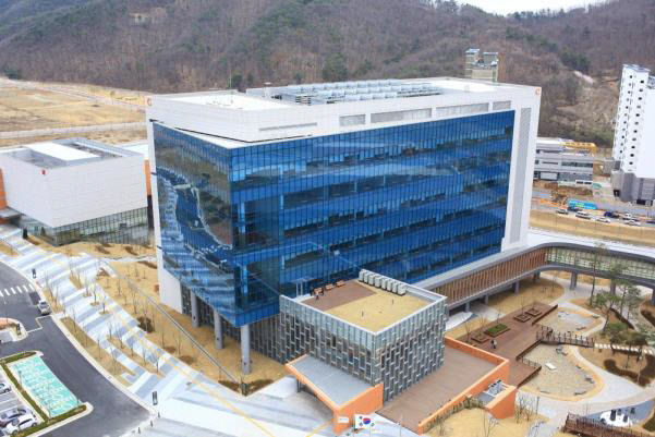 케이메디허브, 알츠하이머병 신약 개발 지원 나서