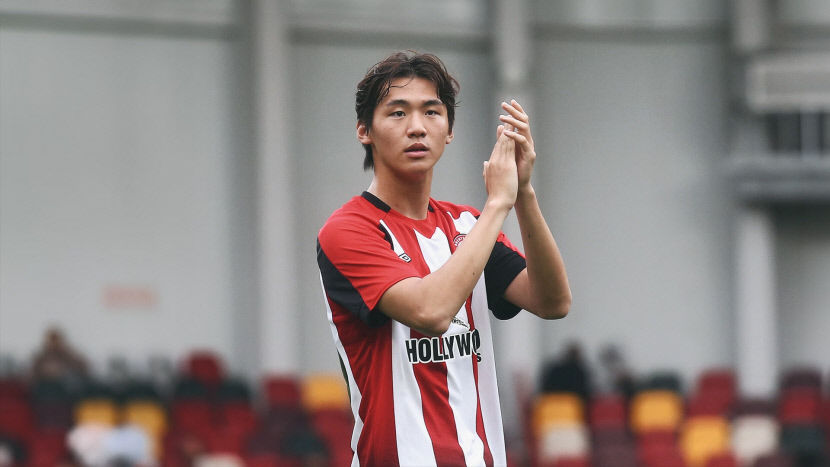 브렌트퍼드 김지수 1군 승격...한국인 최초 EPL 센터백 된다