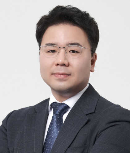 안희철