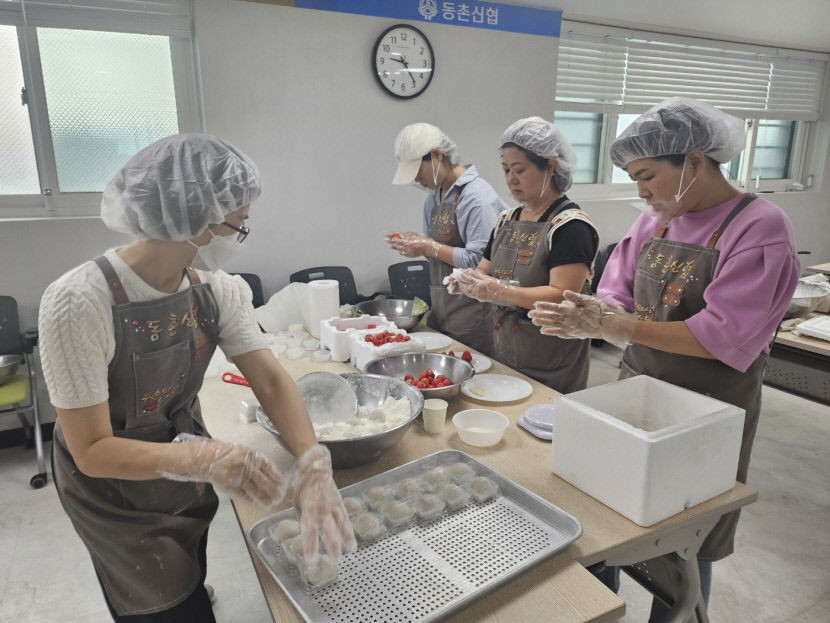 [동네뉴스] 간호사 여러분 힘내세요 대구 동구자원봉사센터 수제 간식도시락 전달