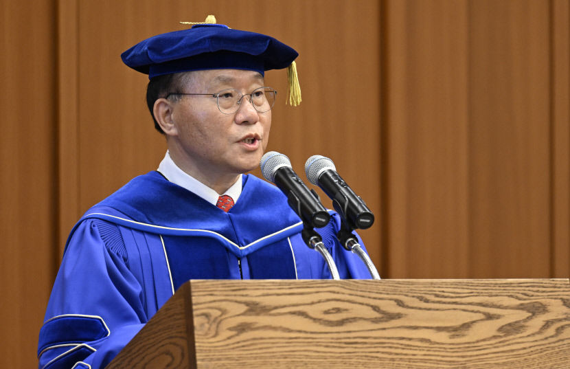계명대, 윤재옥 국회의원에게 명예 행정학박사 학위 수여