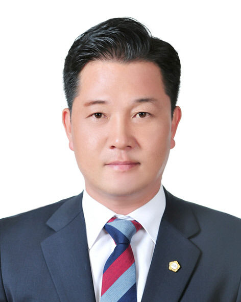 예천군의회 후반기 의장은? 3파전 경쟁 후끈