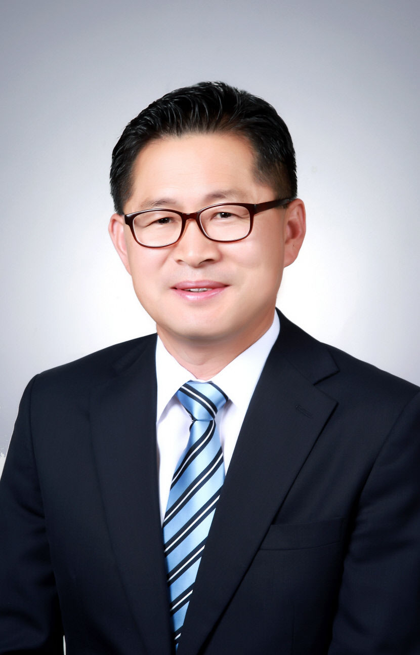 의성군의회 후반기 의장에 최훈식 군의원