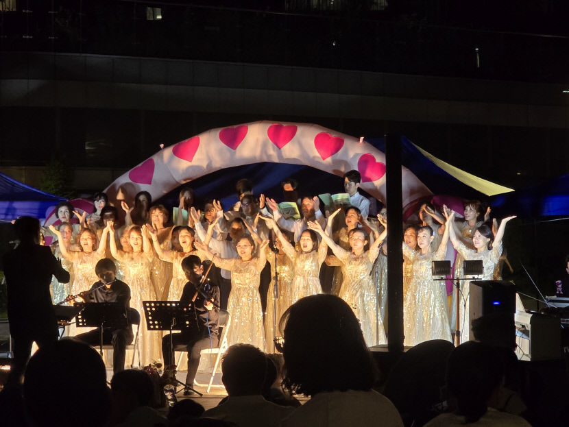 [동네뉴스] 아파트에서 열린 세대 공감 힐링콘서트