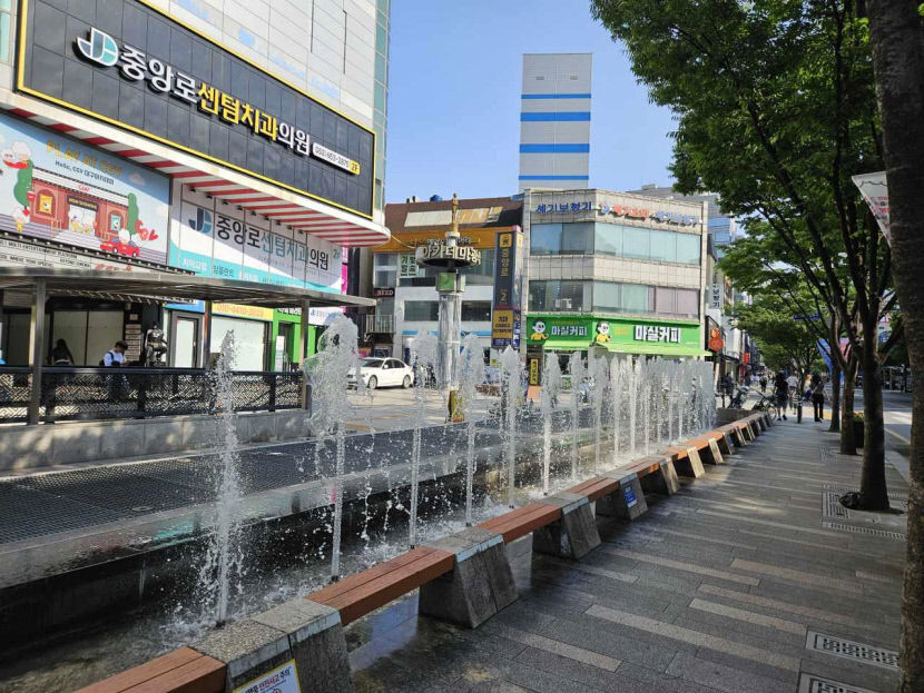 본격적인 폭염 시작에…대구시, 도심 수경시설 연장 운영