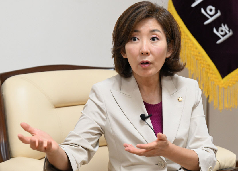 나경원 늘 그래왔듯 당 위기라서 출마…尹정부 성공 뒷받침하겠다