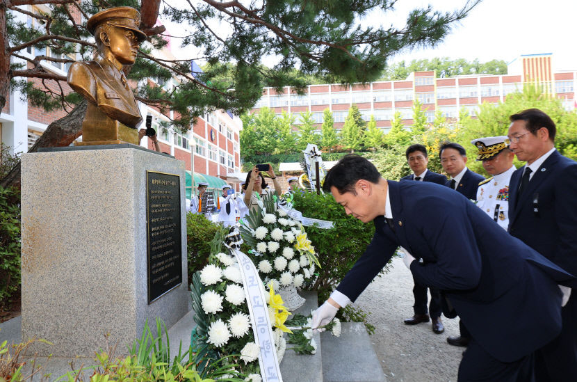 제2연평해전 22주년 승전기념식 열려…北 뼈저린 패배 망각하고 도발