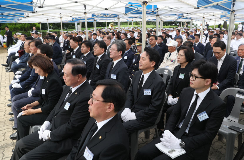 국민의힘 당권주자 4人 제2연평해전 22주기 맞아 희생장병 추모
