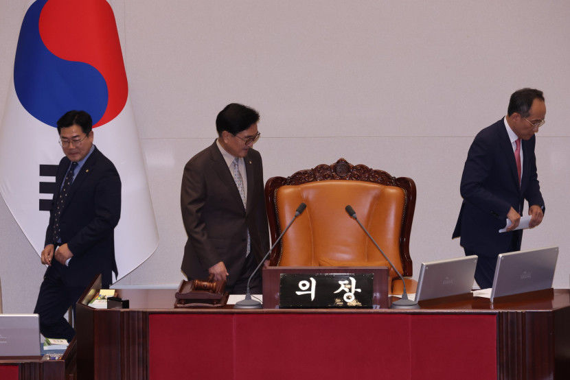 [속보] 채상병특검법 상정·필리버스터 수순…대정부질문 또 파행
