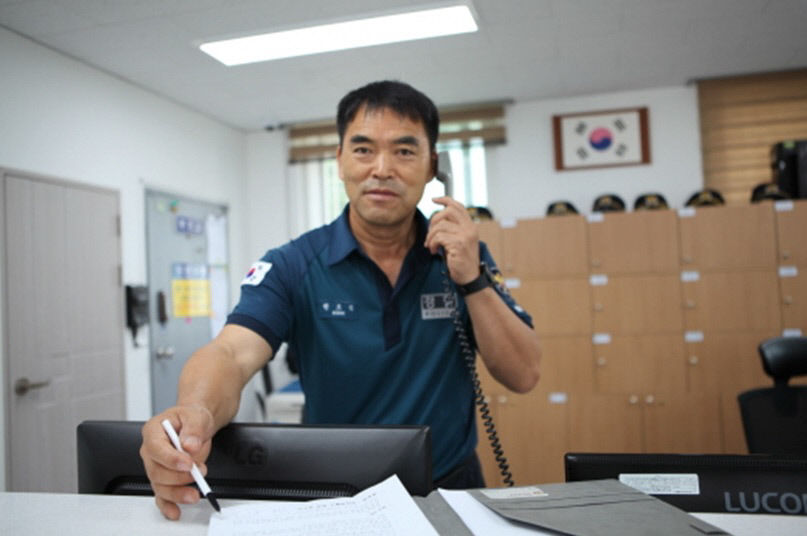 베테랑 파출소장의 신속한 대응으로 질산 누출사고 현장 조기 수습