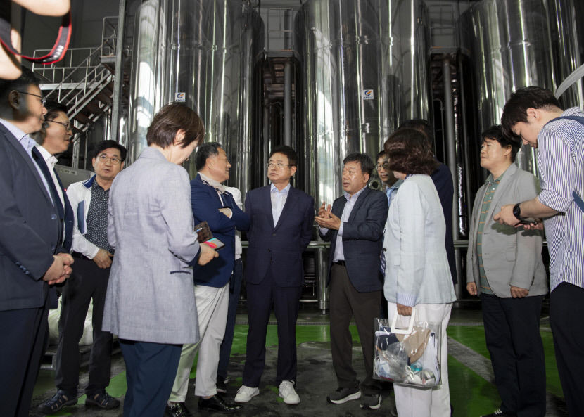 이철우 경북도지사 울릉도 천연자원 신산업 발굴 박차