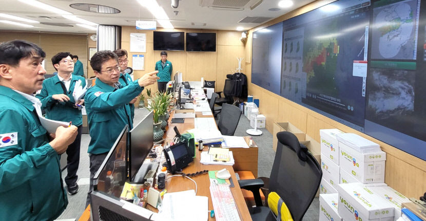 이철우 경북도지사 집중호우 등 과도하게 철저하게 대응할 것