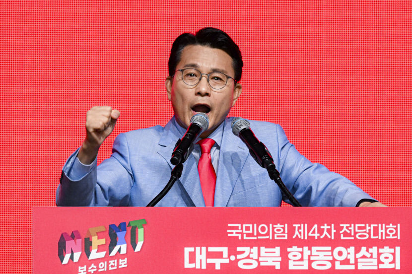 與 당대표 후보들 장외공방 이어져…원희룡 韓 말 기술에 안 넘어가
