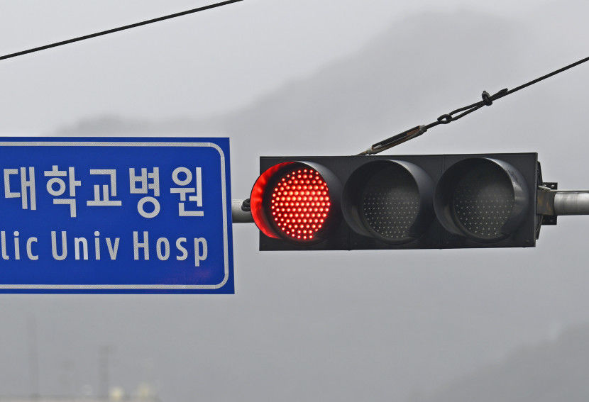 의정 갈등, 전공의 모집·국시 접수에 큰 영향 미치나?
