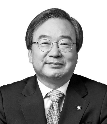 [돌직구 핵직구] 패스트트랙 재판 無用論(무용론)