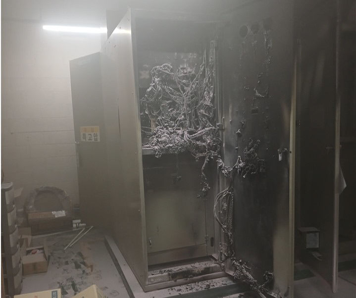 예천 복합상가 건물서 불…15명 대피