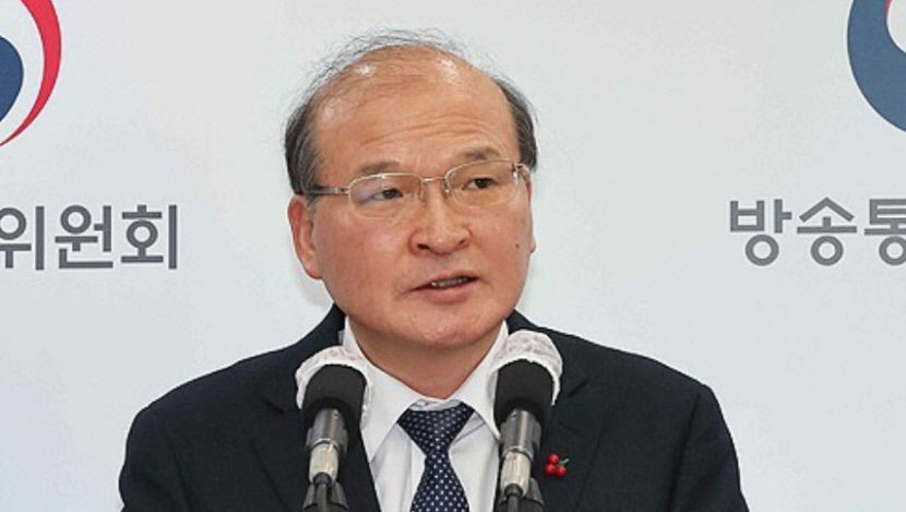 이상인 방통위원장 직무대행 사임…尹대통령 재가