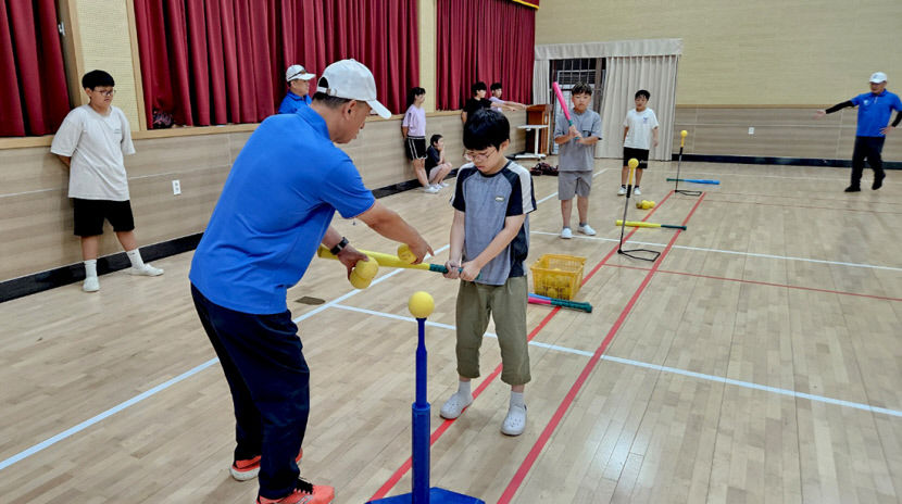 영진전문대 스포츠재활과, 산간벽지 학교 찾아 티볼 강습 재능기부