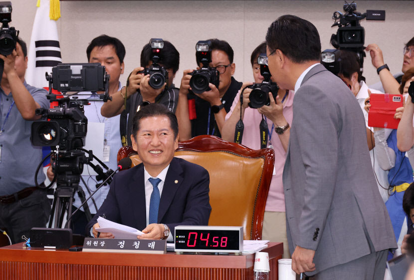 쟁점 법안, 검사탄핵 청문회까지 야당 주도로 법사위 통과