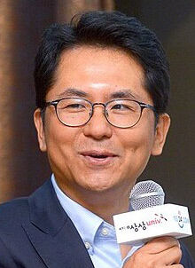 [위클리포유 커버 스토리] 내 삶은 내가 정하는 것 (2) 이기주의 아닙니다…아싸(아웃사이더) 자처해도 옳은 일엔 연대할 줄 알아요