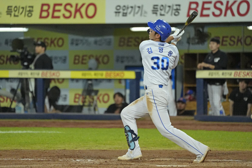 사자 군단 타선 폭발로 한화 이글스에게 역전승…10:6으로 승리