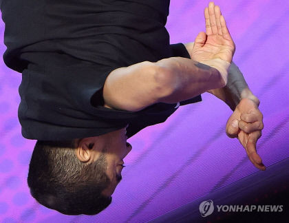 콩코르드광장서 신명나는 춤판…전설의 비보이 홍텐 10일 출격