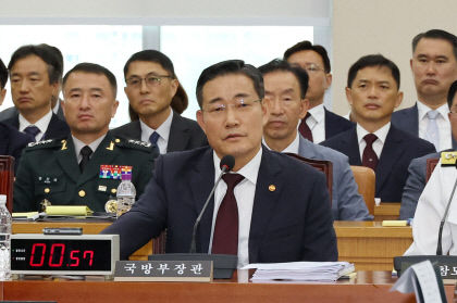 여야, 신원식 장관 형해 군 정부 유출사건 집중 추궁