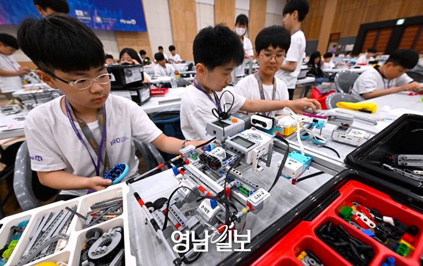 [포토뉴스] 올림피아드 준비하는 로봇 인재들