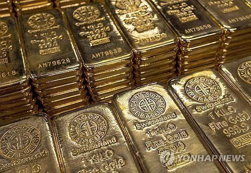 국제 금값 사상 최고 찍었다…중동위기·연준 금리인하 관측 영향