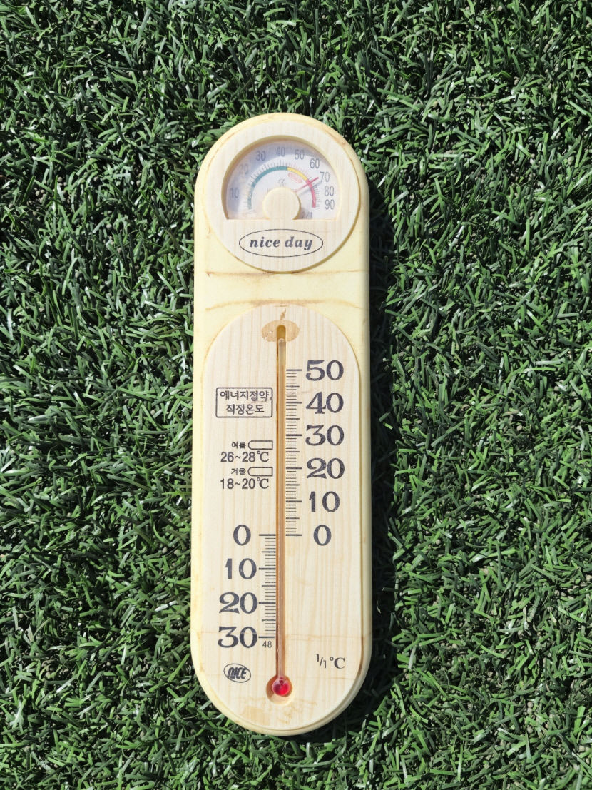 삼성 라이온즈 vs 두산 베어스 경기 폭염 취소…온도계 최고치 50℃ 기록