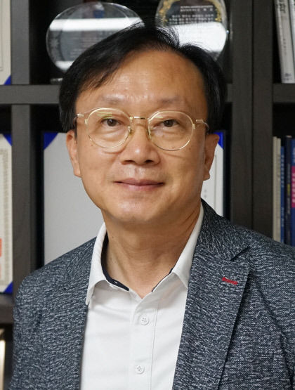 경운대, 반도체 학과 신설 인력 키워…영남권 첫 조종 장교 배출 ROTC 창설