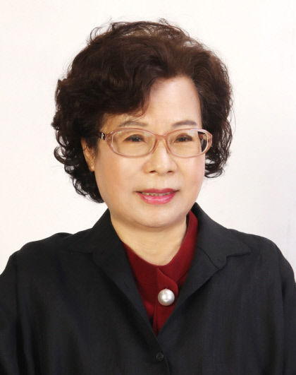 박기옥<수필가·대구문인협회 부회장>