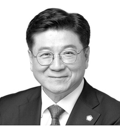 이찬희 법무법인 율촌 고문 전 대한변호사협회장