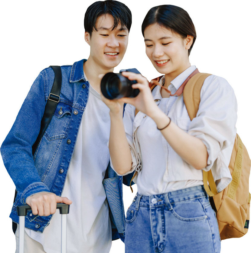 개인주의를 지향하는 젊은 세대를 중심으로 추석을 보내는 방식이 다양해지고 있다. 고향이나 부모님 댁을 방문할 예정이라는 이들이 절반인 한편 휴식이나 여행, 아르바이트, 취업 준비를 계획하는 이들도 상당수다. 〈게티이미지뱅크〉 그래픽=장수현기자