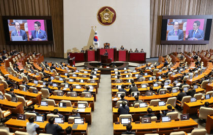 여야, 국회 첫 대정부질문…김건희·문재인 검찰 수사 두고 충돌