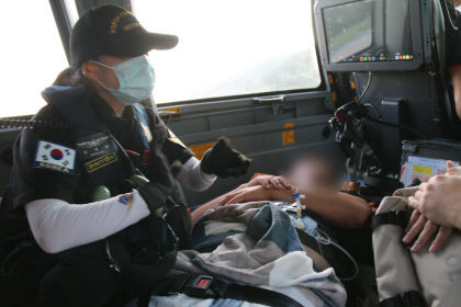 동해해경 울릉도 응급환자 헬기로 긴급 이송