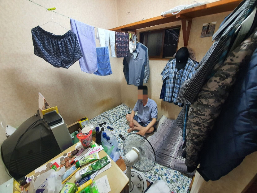 쪽방촌 주민, 경제적 불안감 3배 높다.