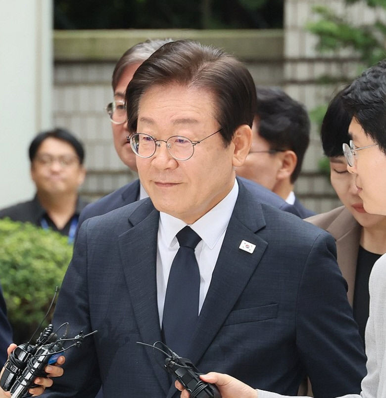 이재명 사법리스크 본격화…유죄 확정시 대권 가도 불투명
