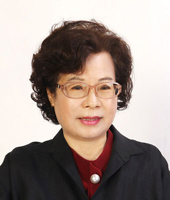 박기옥<수필가·대구문인협회 부회장>