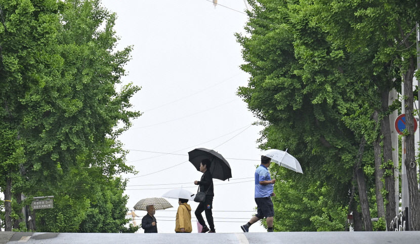 [내일 날씨] 27일 대구·경북, 소나기 소식에 일교차도 크다…낮 최고 25~29℃