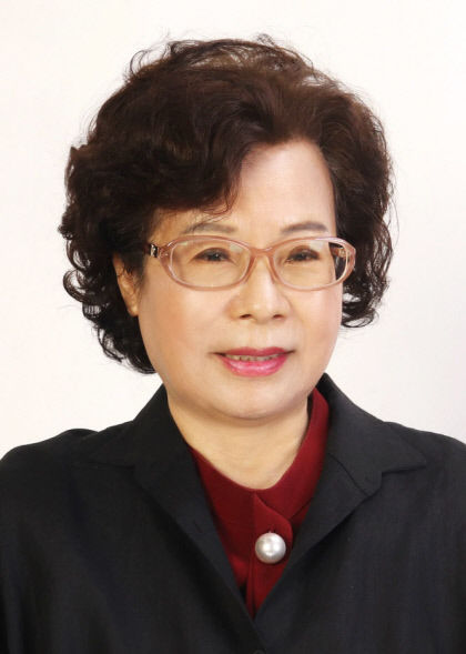 박기옥<수필가·대구문인협회 부회장>
